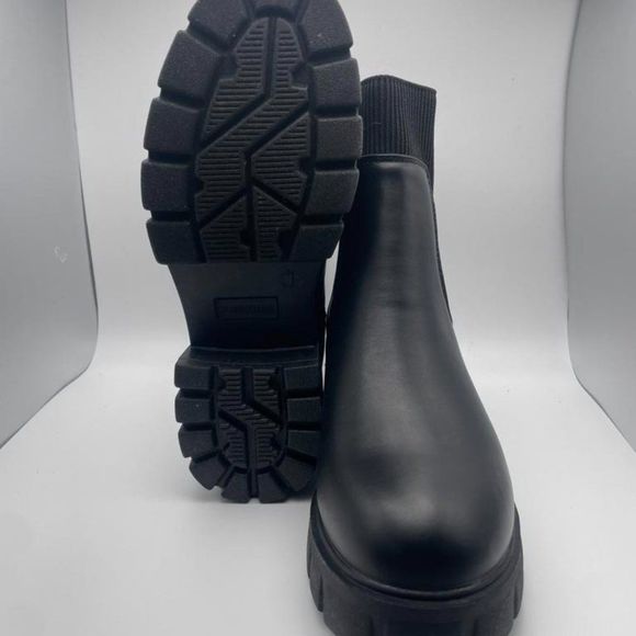 CUSHIONAIRE Women's STRETCH slip on Chelsea boot BLACK 7 - Picture 6 of 6